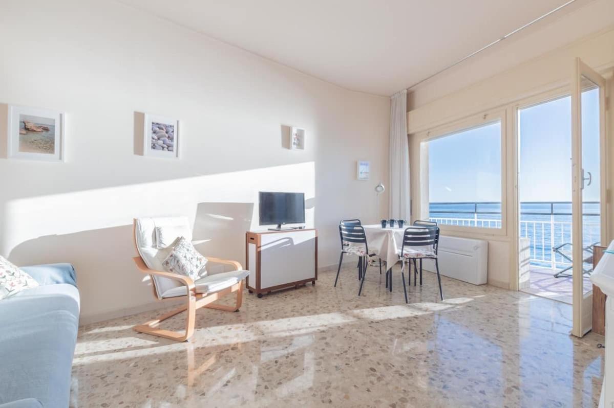 La Finestra Sul Mare Apartment Ospedaletti Exterior photo